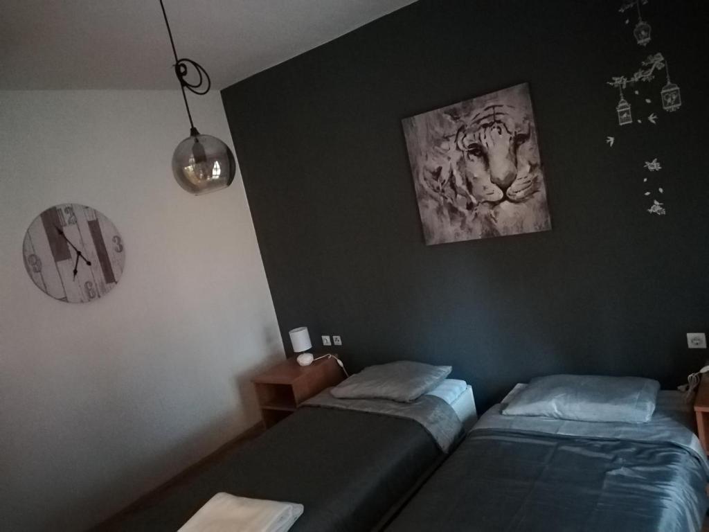 Postel nebo postele na pokoji v ubytování Apartmani Marin