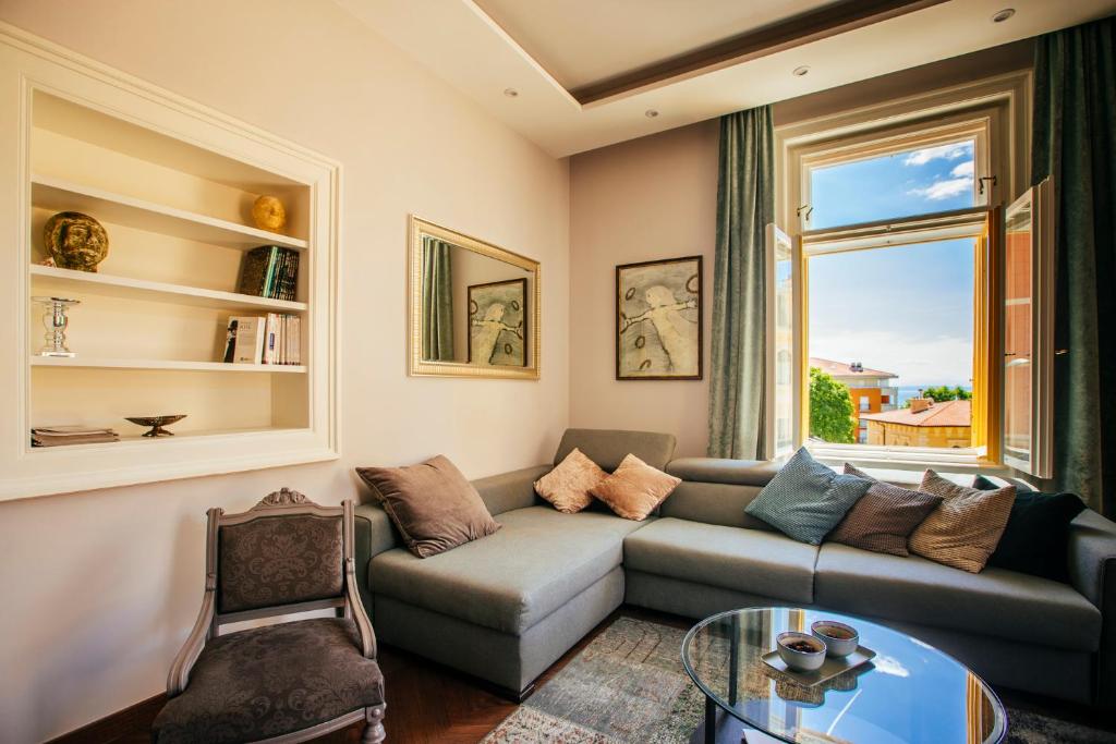 Posedenie v ubytovaní Premium Apartments Villa Herkules