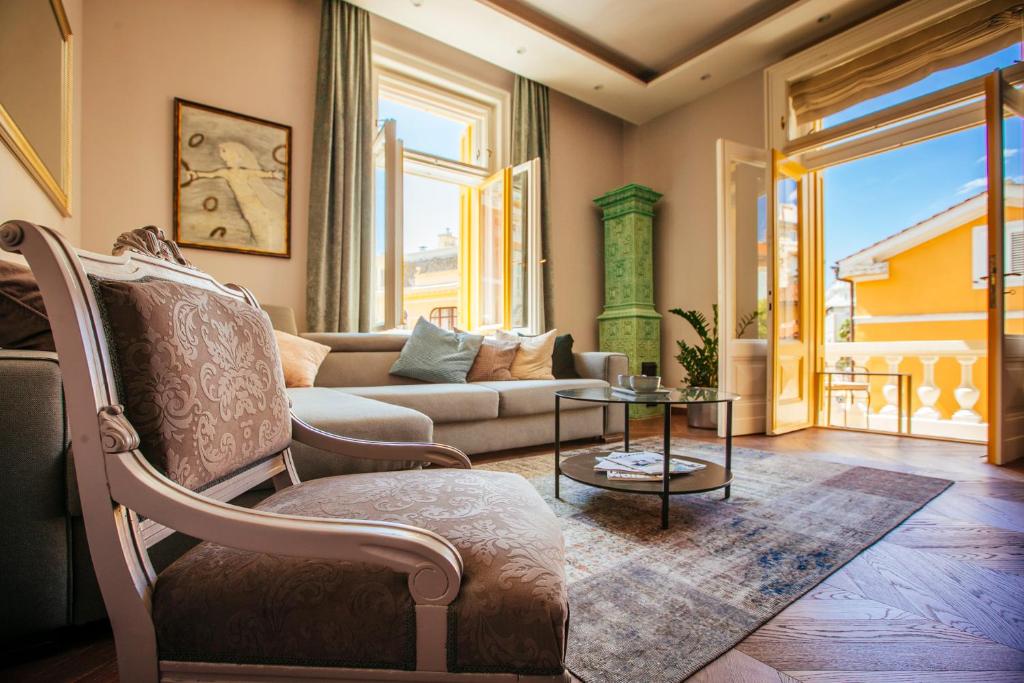 Posedenie v ubytovaní Premium Apartments Villa Herkules