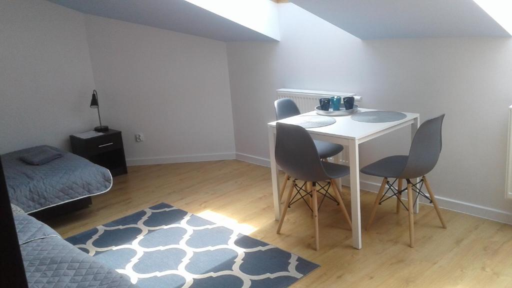 Pokoje Gościnne w WSE - 13