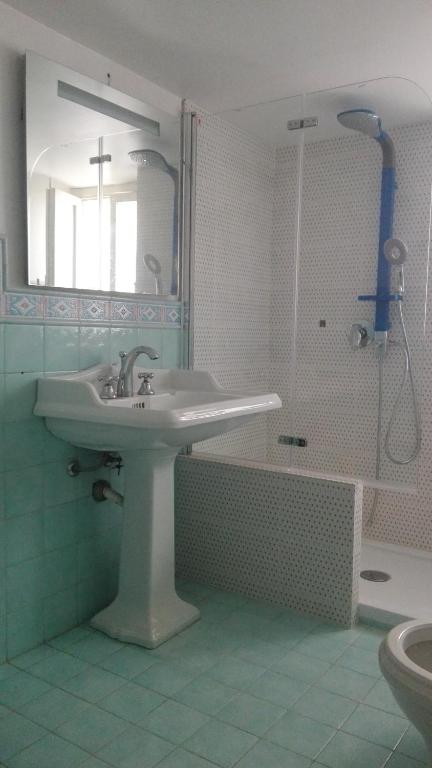 A bathroom at Casa de Spuches