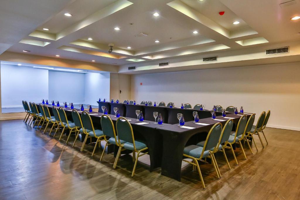  Grand Hotel Rayon
