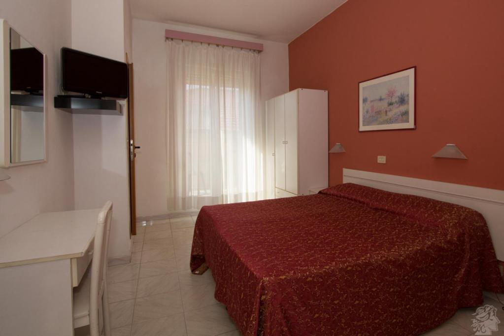 Hotel Regina - Habitación Estándar Doble O Twin