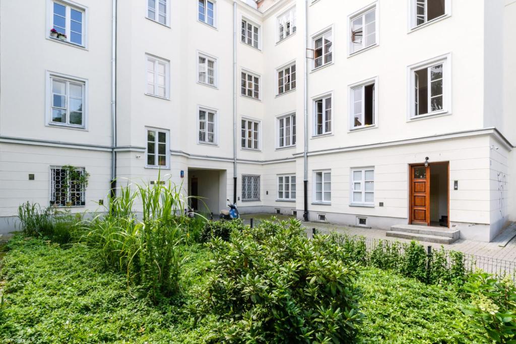 Vonkajšia záhrada v ubytovaní Marta Old Town Apartment