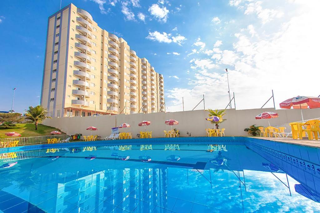  Apartamento no Golden Dolphin Express