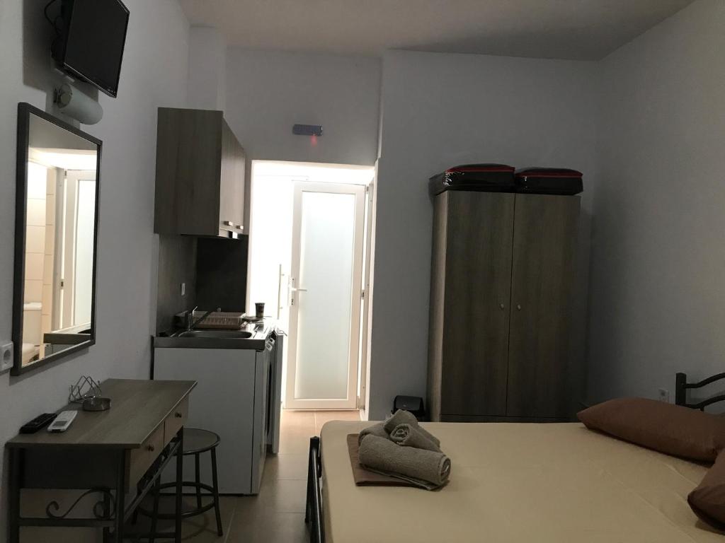 Kallirroi Apartments - 7