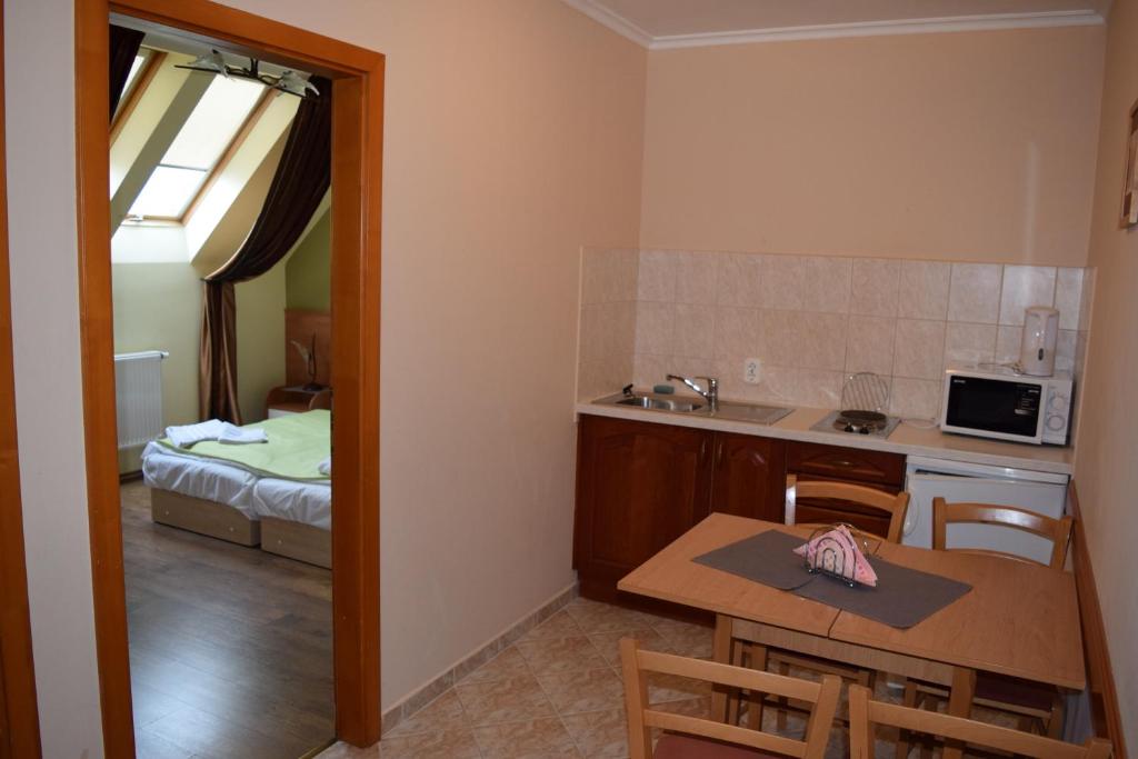 Natural Panzió - Appartamento Con Due Camere Da Letto