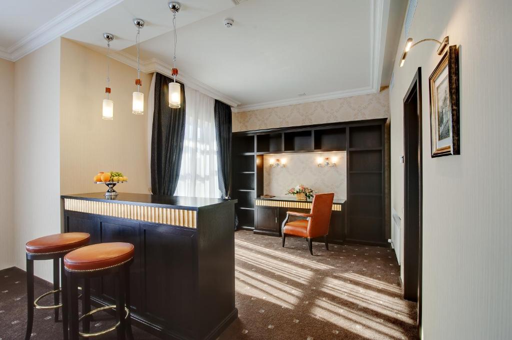Optima Collection Troitska - Suite