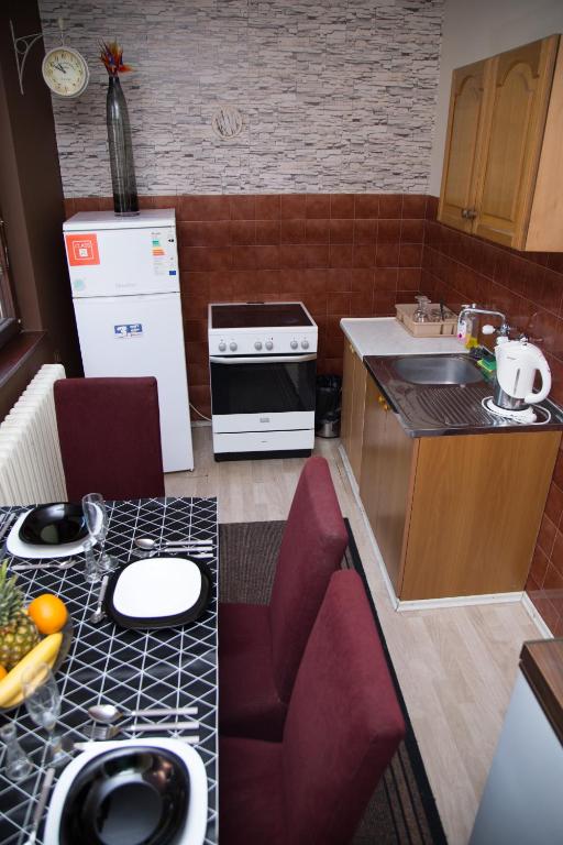 Kuchyň nebo kuchyňský kout v ubytování Apartments Cvetkovic Relax