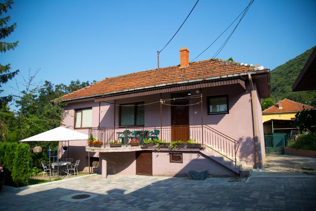 Budova, kde se apartmán nachází