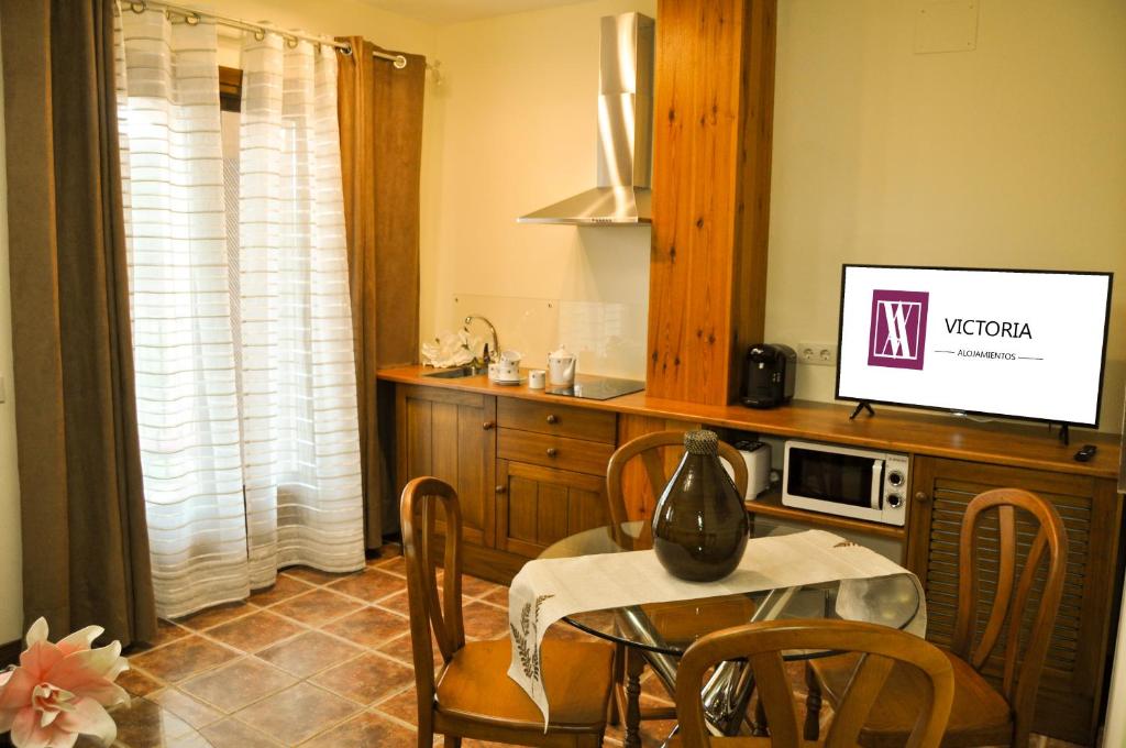 Alojamientos Victoria - Apartamento Con Terraza