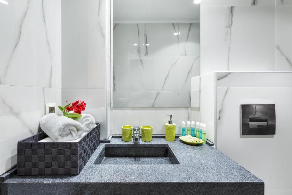 Nymphes Deluxe Accommodation Pefkochori - 6