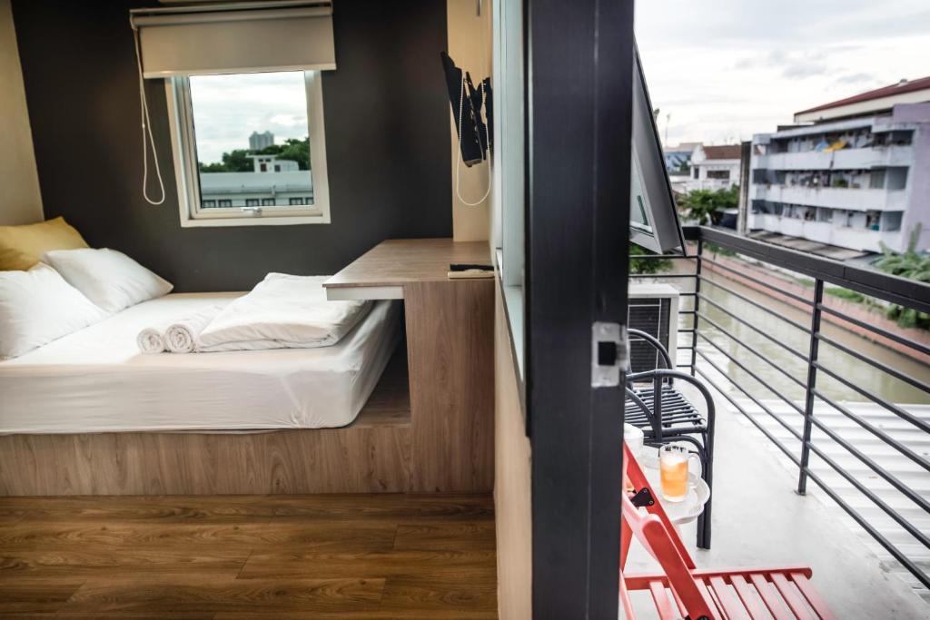 Ban công/sân hiên tại Jam Hostel Bangkok