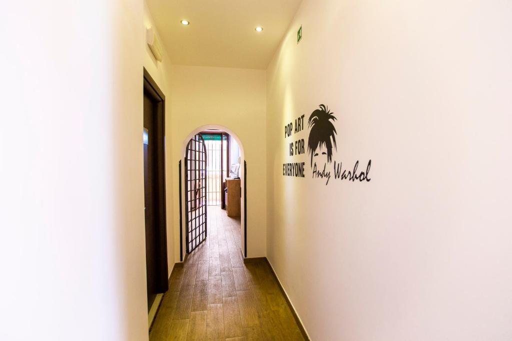 Zdjęcie z galerii obiektu POP Art B&B w Rzymie