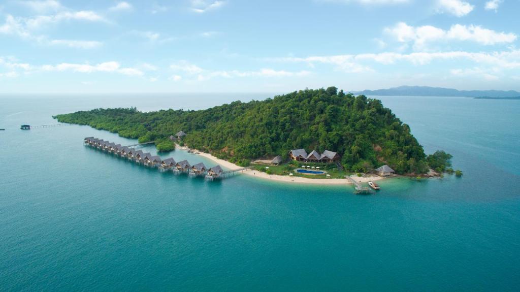 Telunas Private Island