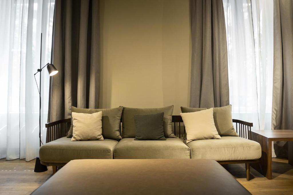 ICON Embassy - Resim 23