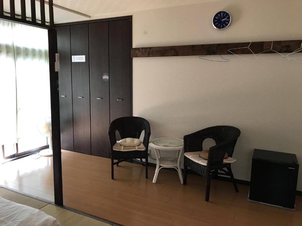 Posezení v ubytování Guest House Hennka Kyoto