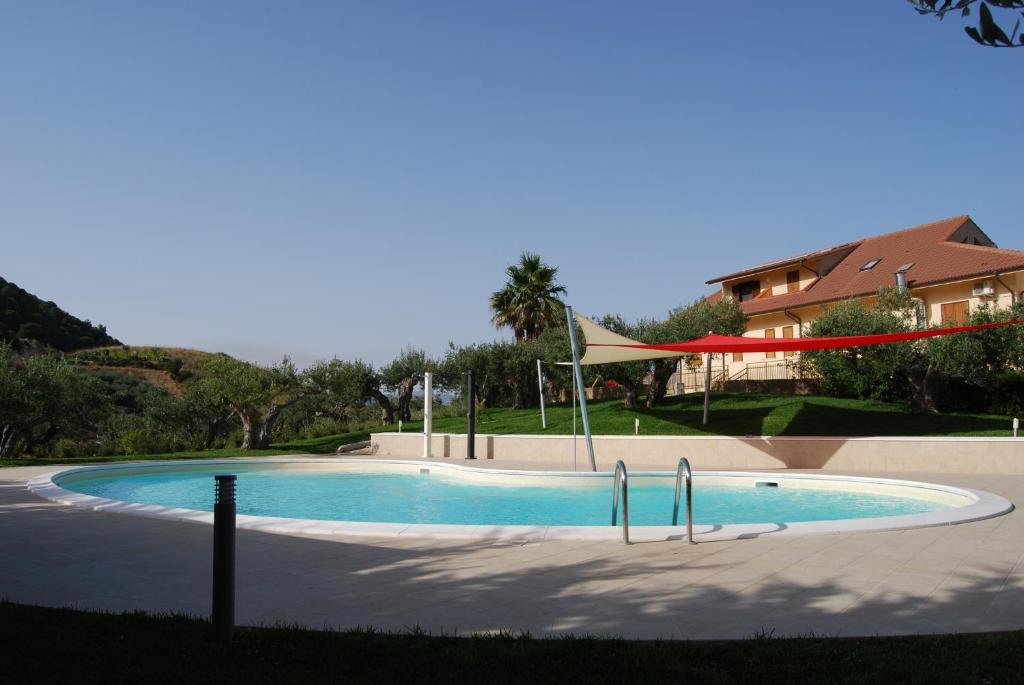 The swimming pool at or near In Sicilia da Ciro