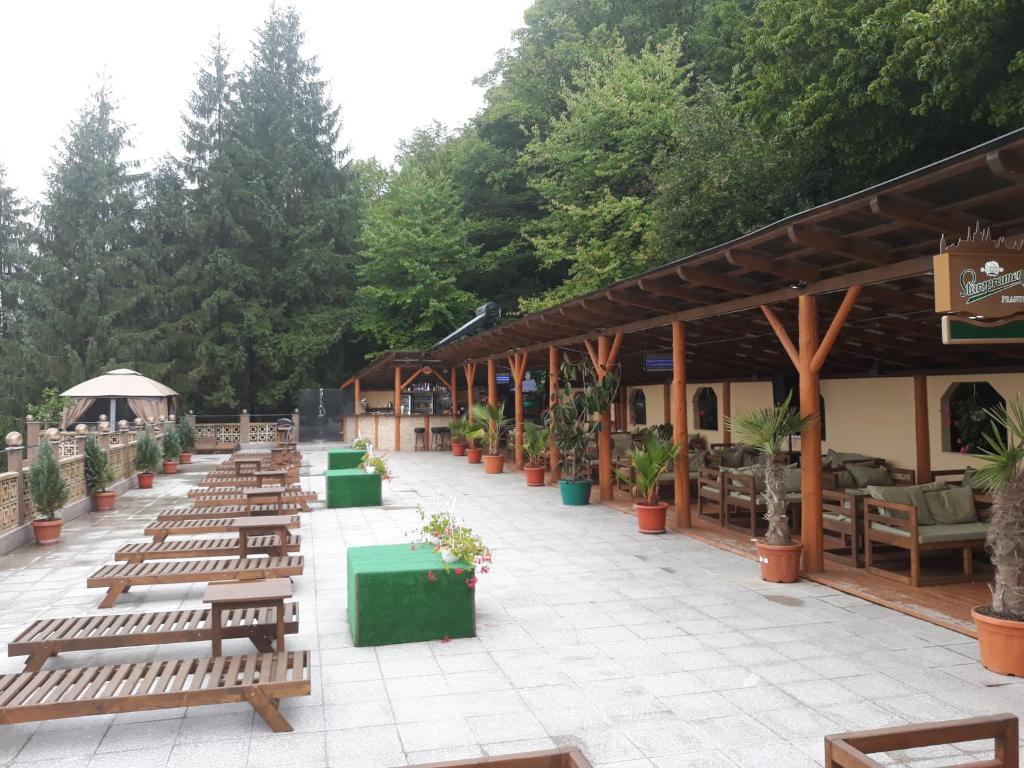 Fotografie z fotogalerie ubytování Complex Turistic Gura Jgheabului v destinaci Oţelu Roşu