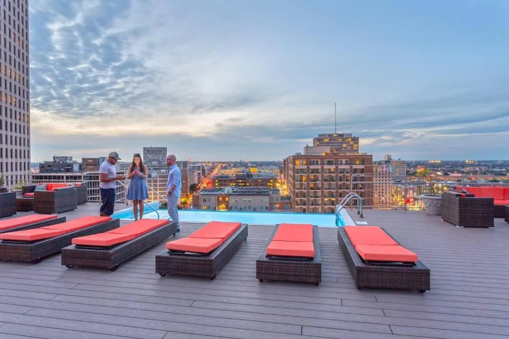 Highrise Condo #1510 - Hosted by CHE, New Orleans (LA), United States