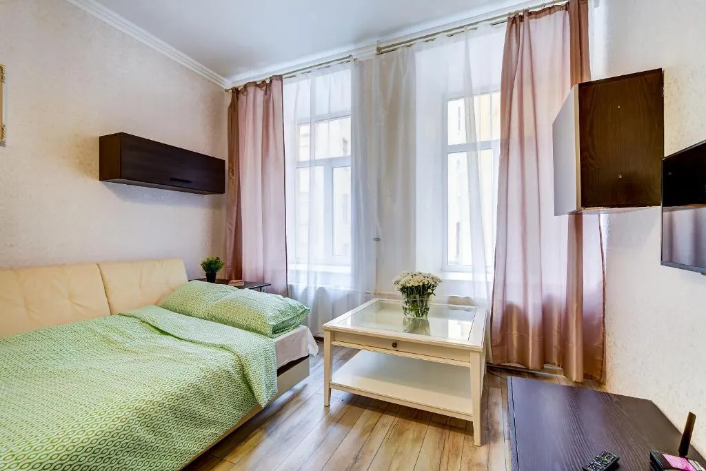 Welcome Home Apts Liteiny 35-2, Sankt Petersburg, Rusia