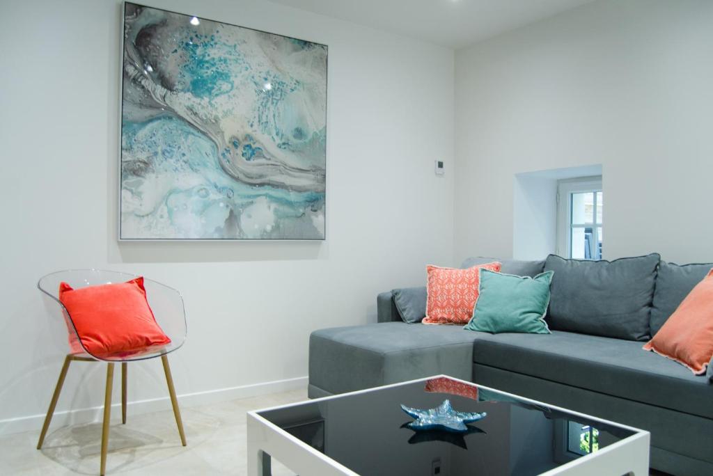 Gite de St Hilaire - Maison De Deux Chambres