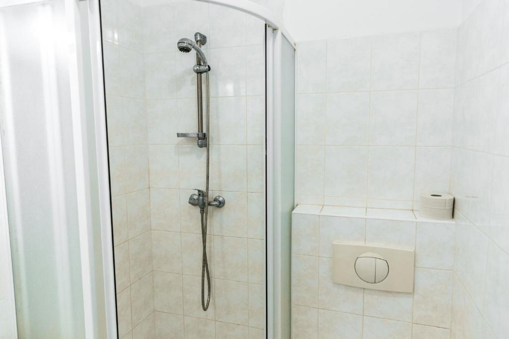 Koupelna v ubytování Apartmány Zadní mlýn