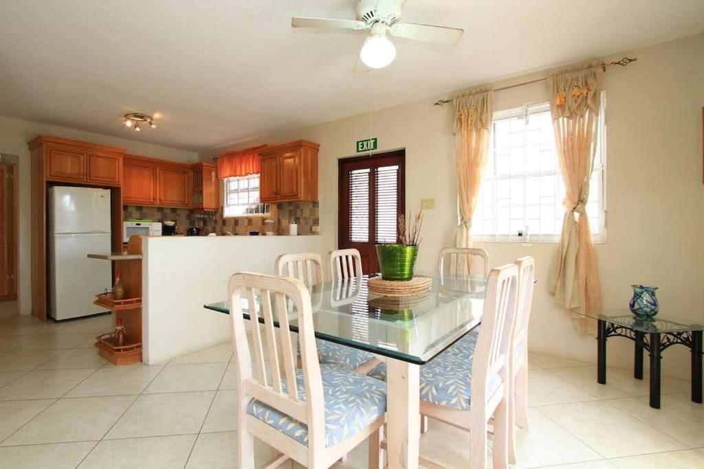 Sungold House Barbados - 两居室房屋