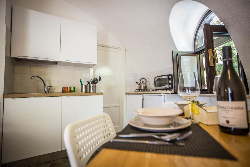 Kuchyňa alebo kuchynka v ubytovaní Residence Guidaloca