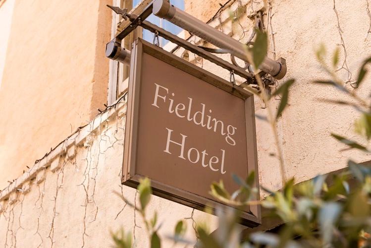 Fotografie z fotogalerie ubytování Fielding Hotel v Londýně