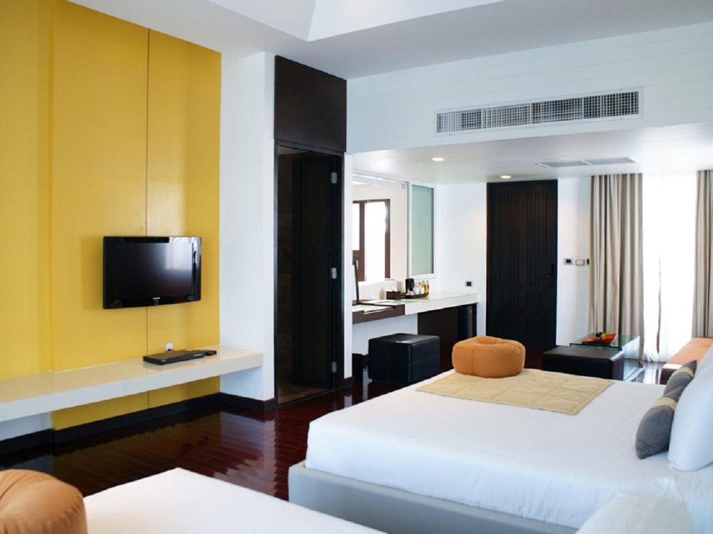 Z Through By The Zign - Resim 30