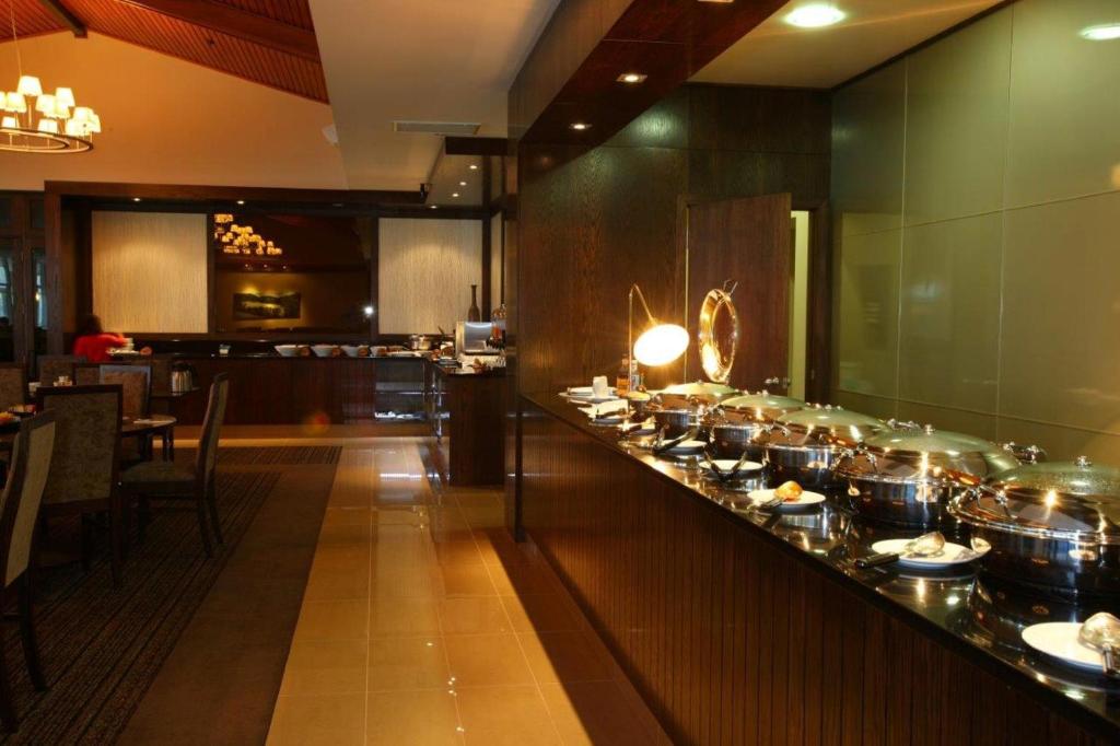 Distinction Te Anau Hotel & Villas - Resim 24