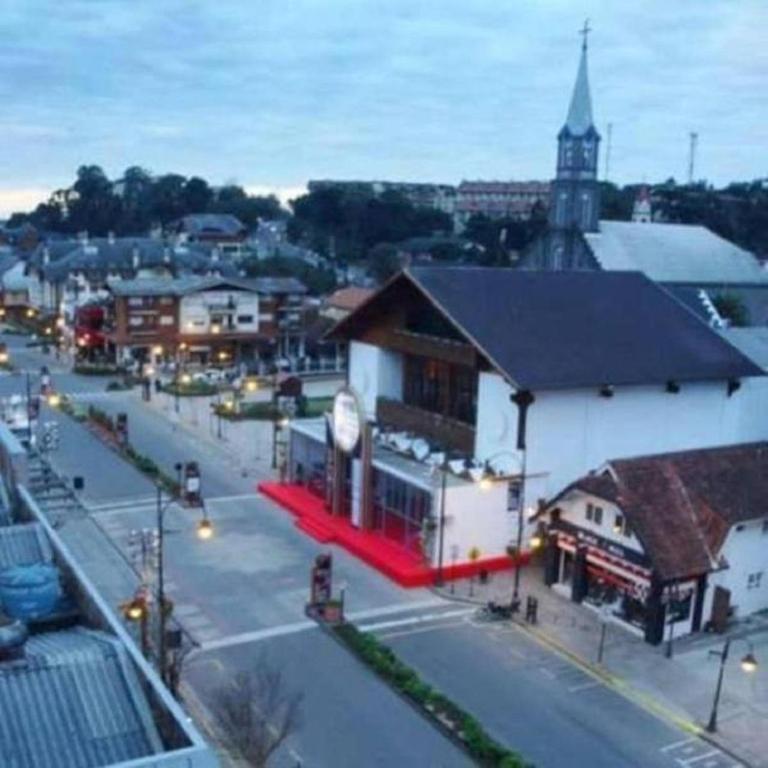  Apartamento Na Rua Coberta