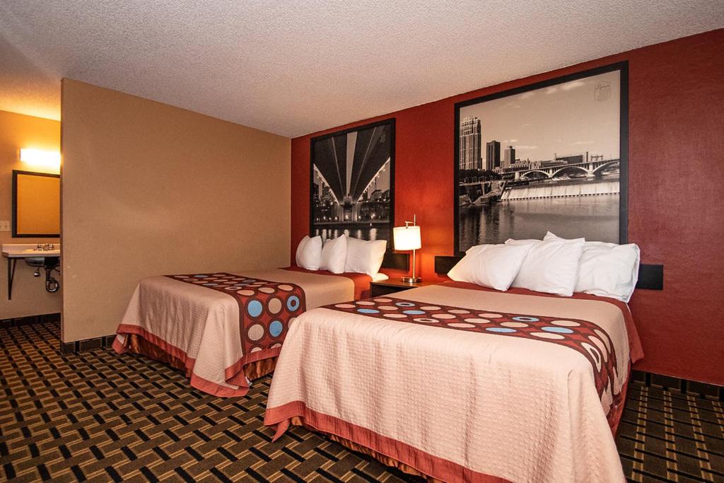 Super 8 by Wyndham Brooklyn Center/MPLS - Chambre Double Avec Deux Lits Doubles - Fumer