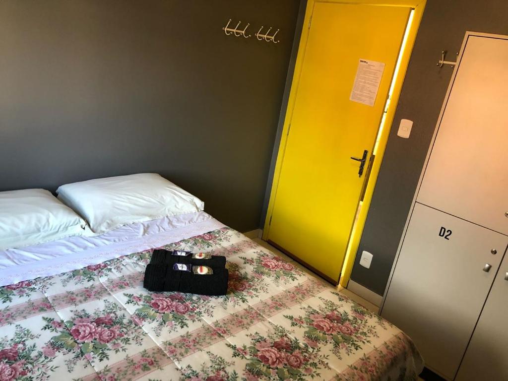  Suítes e Hostel +