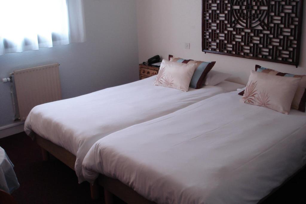 CITOTEL La Chaumière Roz-Aven - Chambre Lits Jumeaux
