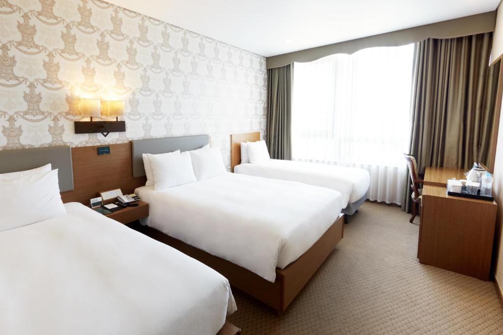 Migliore Hotel Seoul Myeongdong - Special Offer - Deluxe Family Room - Free Breakfast