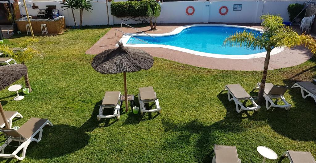 Bazén v ubytování Campomar Playa nebo v jeho okolí