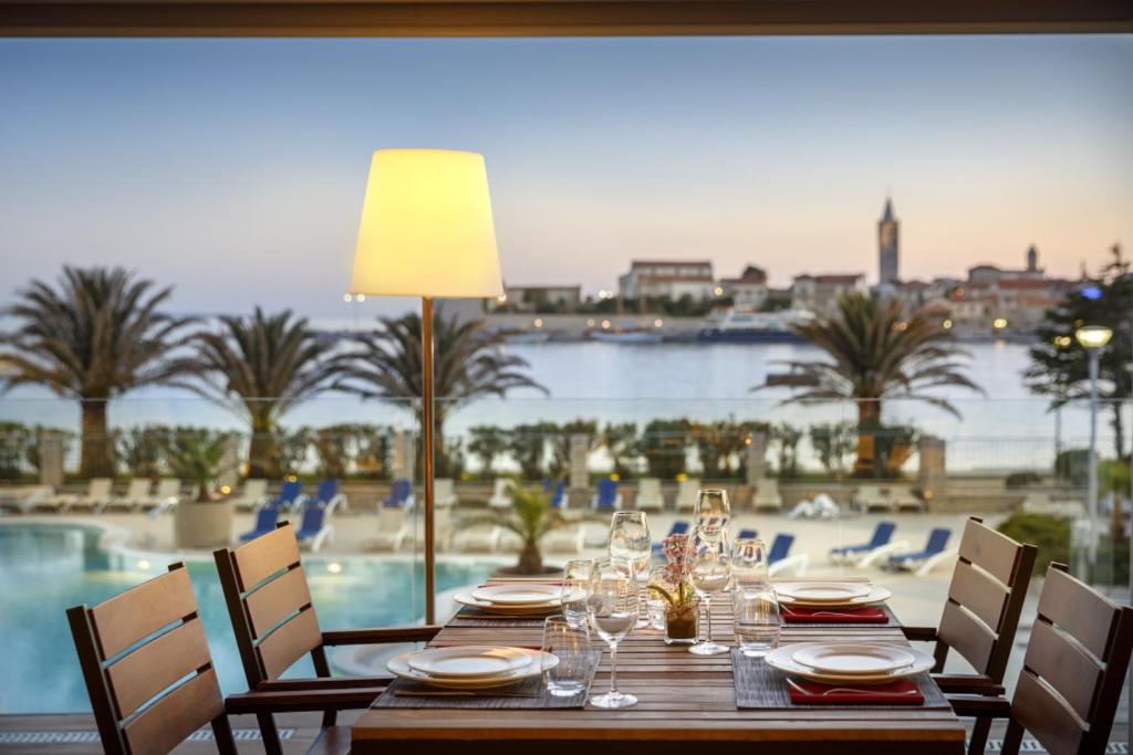 Bazén v ubytování Valamar Padova Hotel nebo v jeho okolí