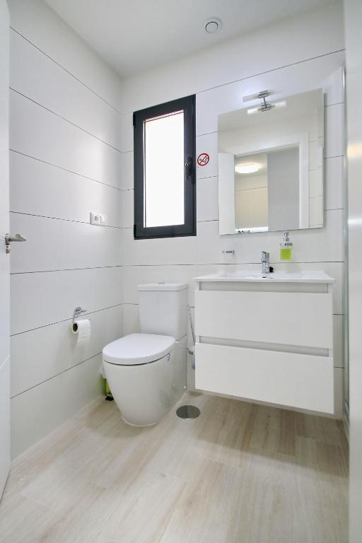 A bathroom at Alex Sun