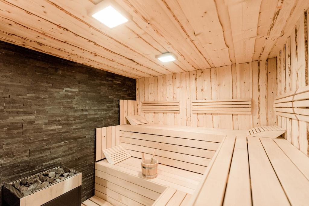 Fotografie z fotogalerie ubytování Hotel House Rozka v destinaci Cerklje na Gorenjskem