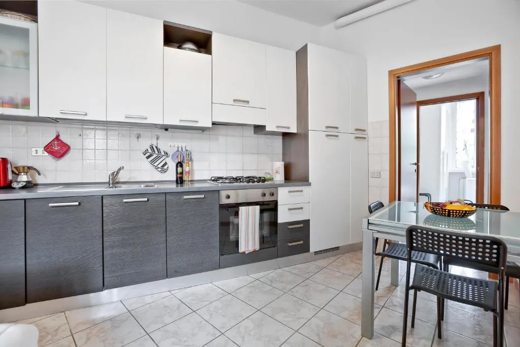 Cenisio brilliant flat, Milano, Italia