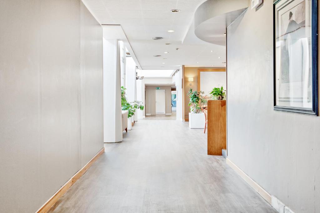 Italiana Hotels Florence - Resim 36