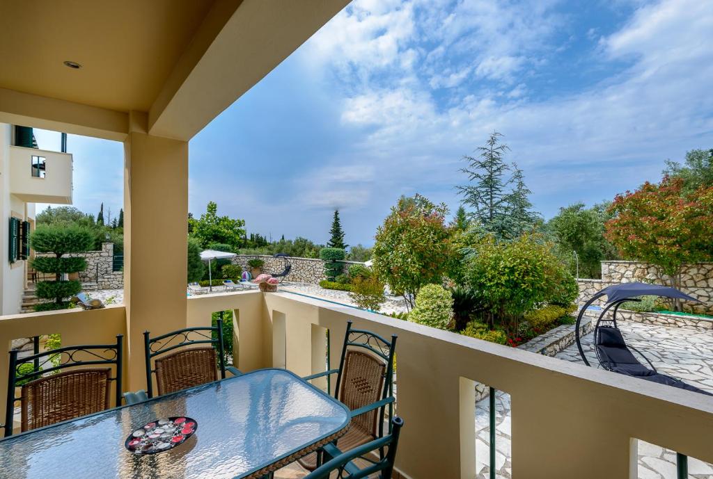 Balkón alebo terasa v ubytovaní Ionian Villas