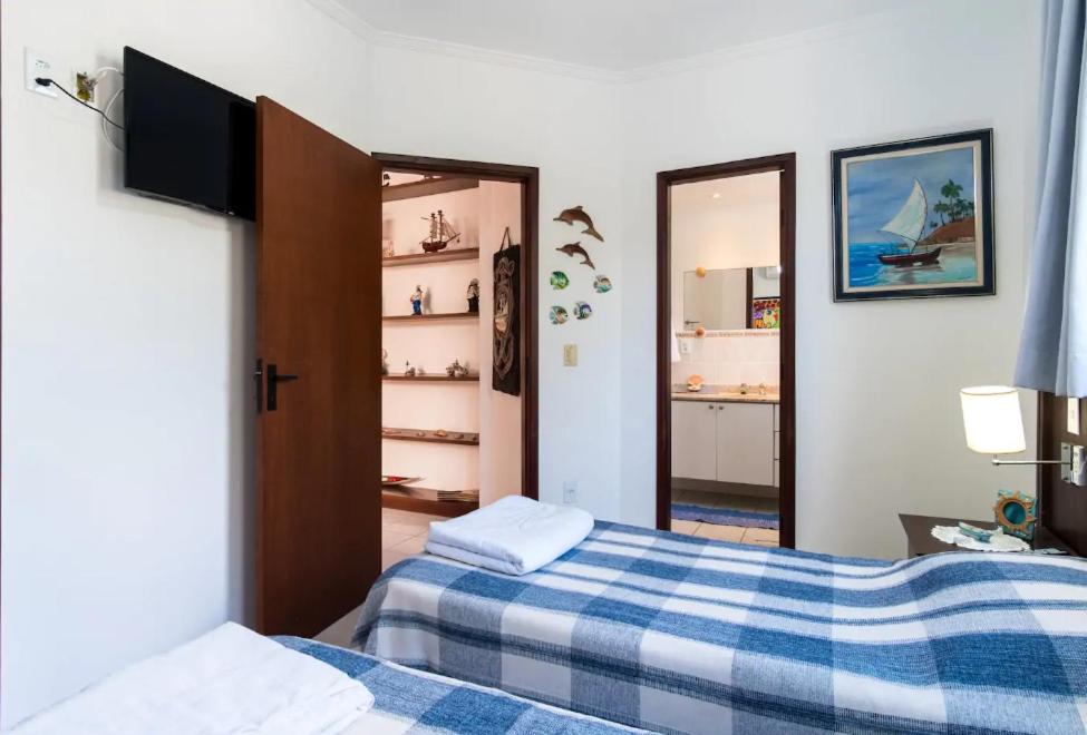  Apto de frente para o mar Praia das Toninhas