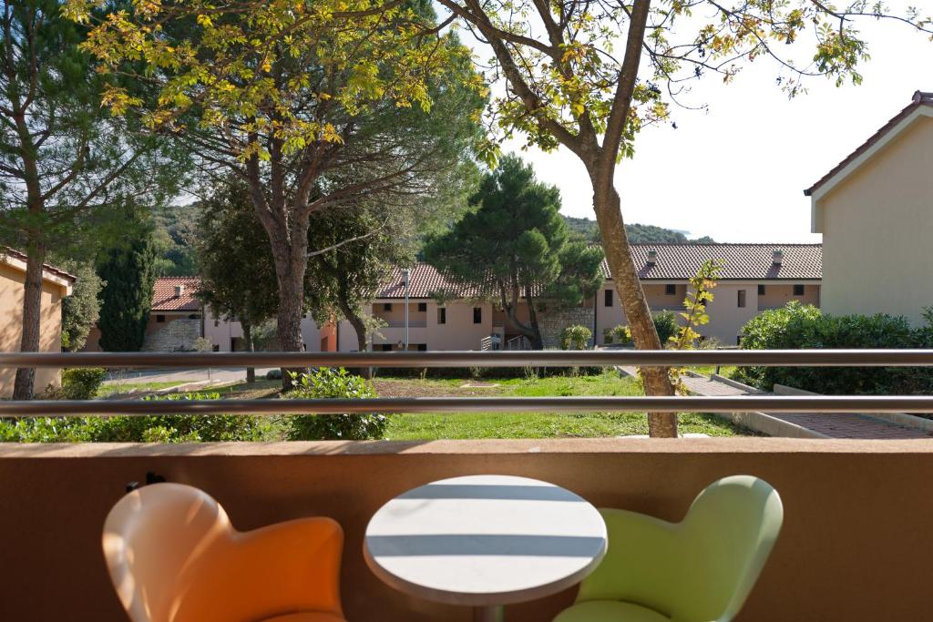 Ein Balkon oder eine Terrasse in der Unterkunft Maistra Select Petalon Resort