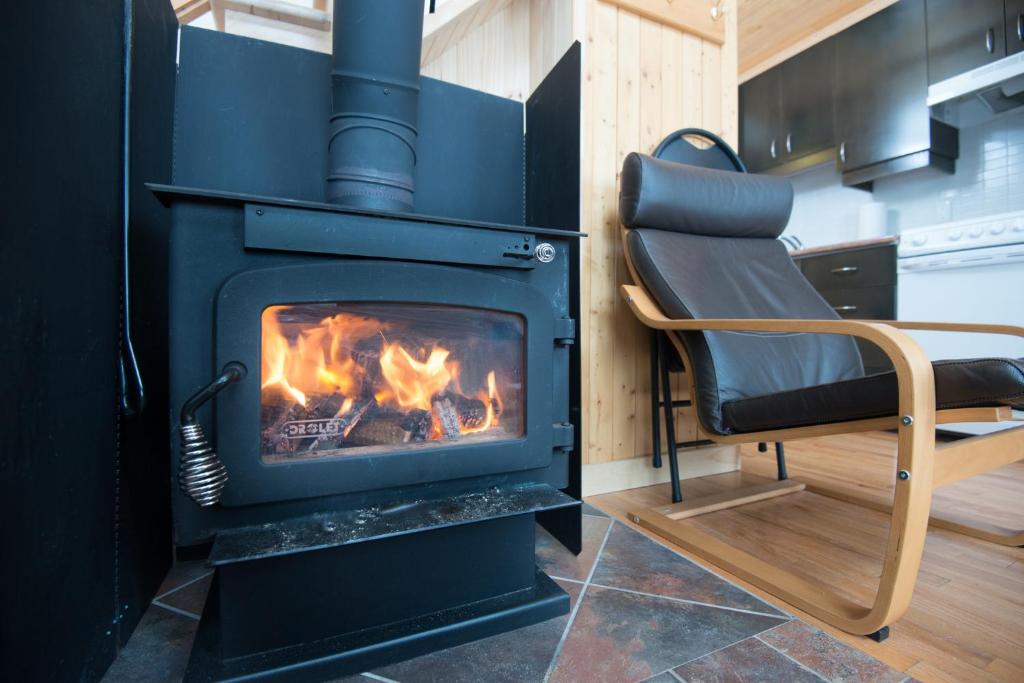 Kuchyň nebo kuchyňský kout v ubytování Chalets Valmont