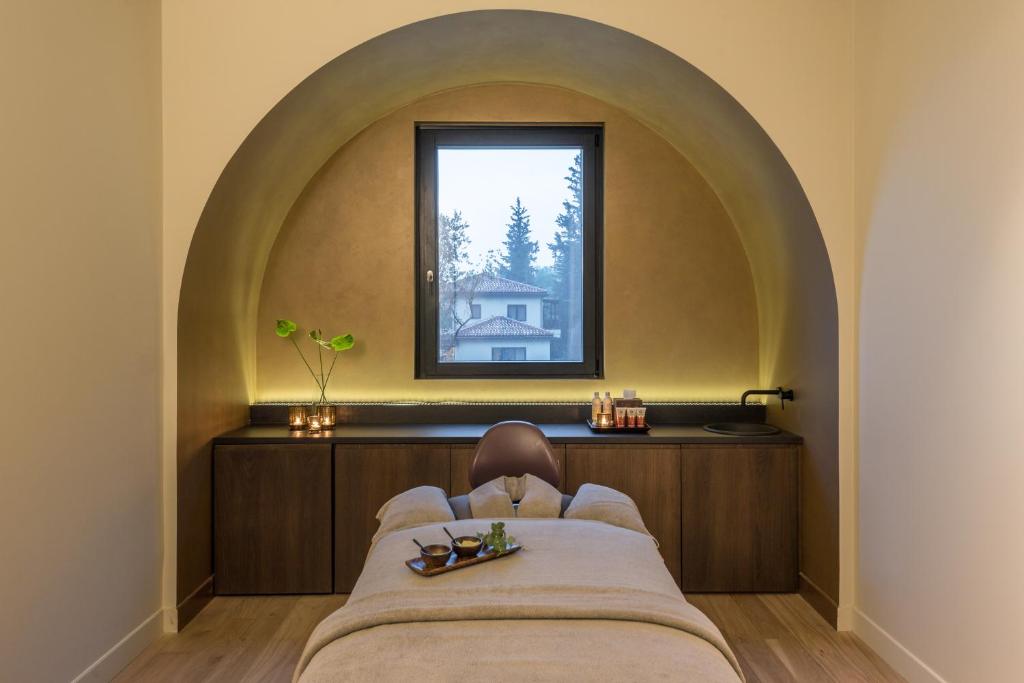 Postel nebo postele na pokoji v ubytování Euphoria Retreat - A Holistic Wellbeing Destination Spa