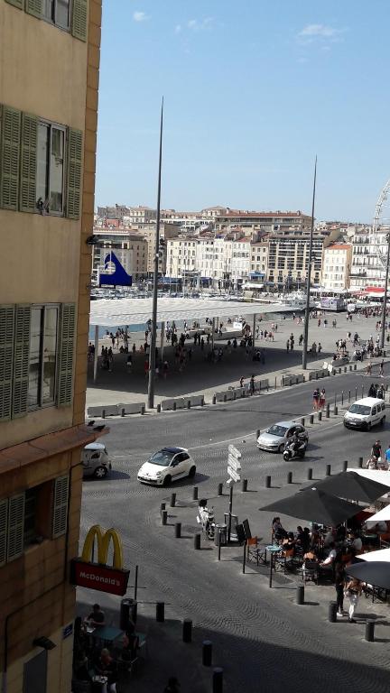 Le Pytheas Vieux Port Marseille - One-Bedroom Apartment