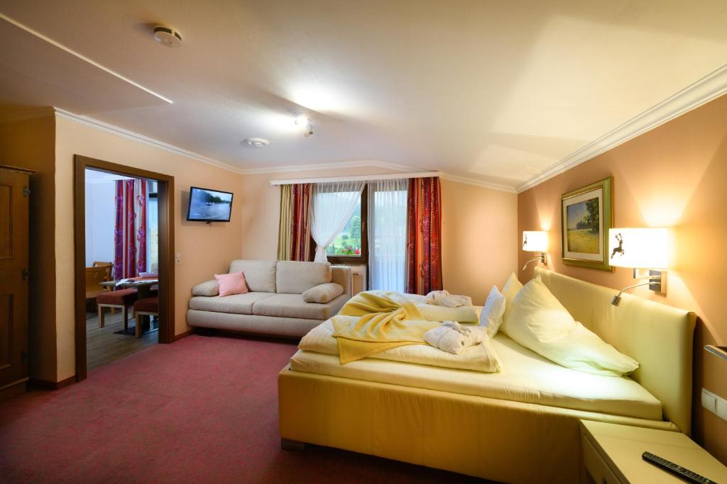 Posedenie v ubytovaní Chalet Ferienhaus Hubertus